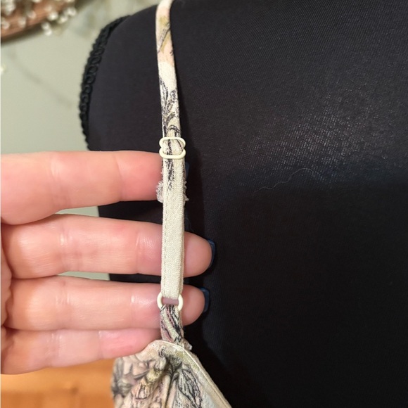 American Eagle Outfitters Brown and Cream Tie-Front Crop Camisole size L - Picture 4 of 12